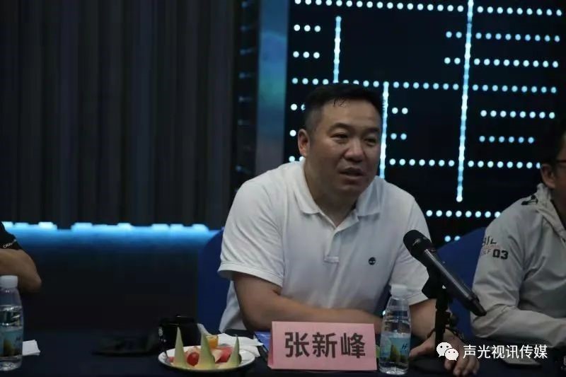 ZOBO董事長張新峰作為聲光視訊行業(yè)聯(lián)盟代表赴豫芒溫暖災(zāi)區(qū)，傳遞愛心