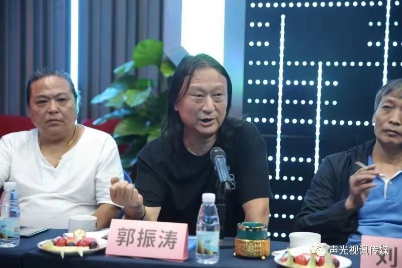ZOBO董事長張新峰作為聲光視訊行業(yè)聯(lián)盟代表赴豫芒溫暖災(zāi)區(qū)，傳遞愛心