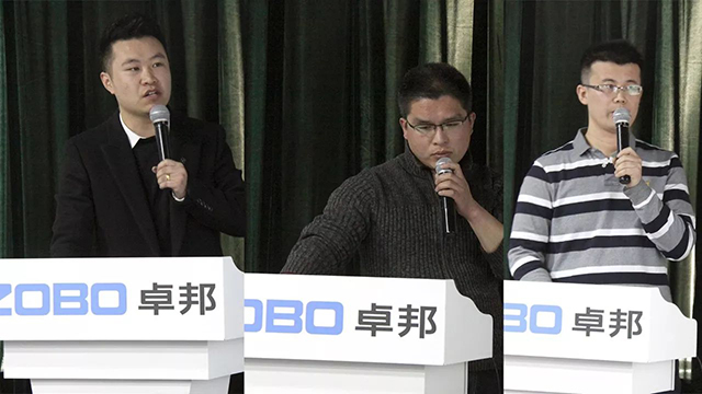 技術(shù)部經(jīng)理大劉偉、小劉偉、推廣部經(jīng)理張曉峰