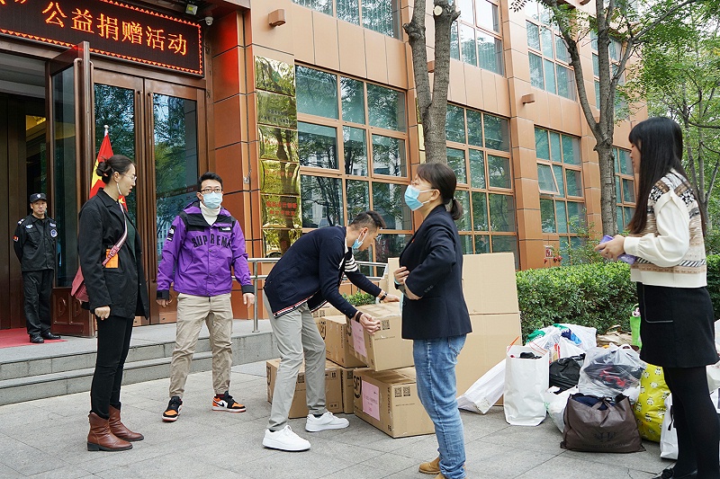 顯黨員風(fēng)范 行企業(yè)擔(dān)當(dāng) | ZOBO卓邦“愛(ài)在藍(lán)天下”公益捐贈(zèng)一直在行動(dòng)